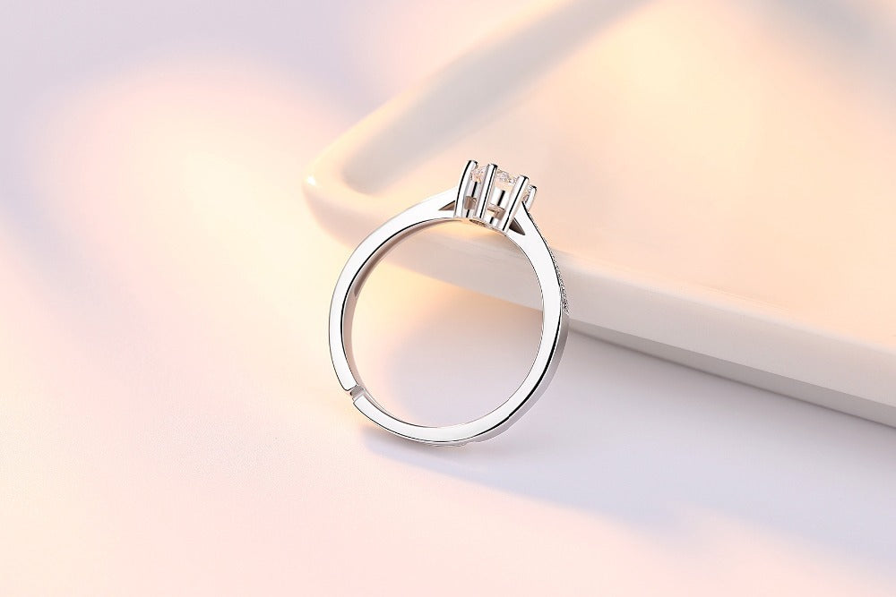 Six Prong Round Zircon Ring