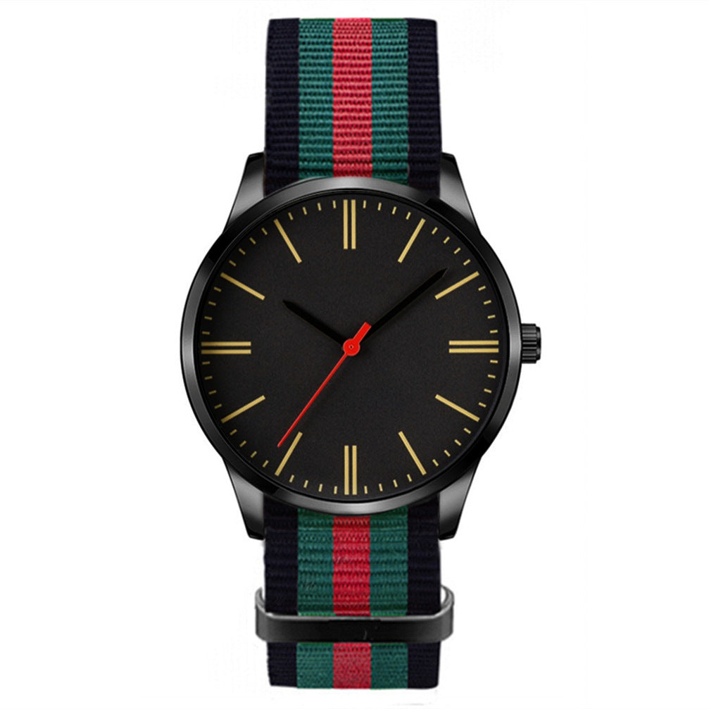 Men's leather strap wrist watch