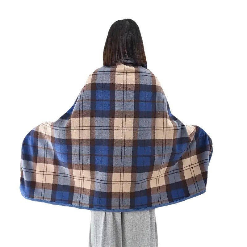 A buttoned shawl blanket for lunch break