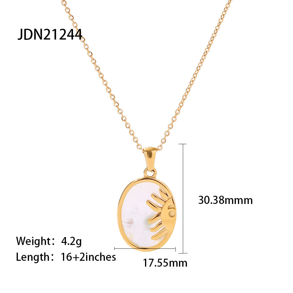 Fashion Stainless Steel Geometric Necklace with Titanium Pendant