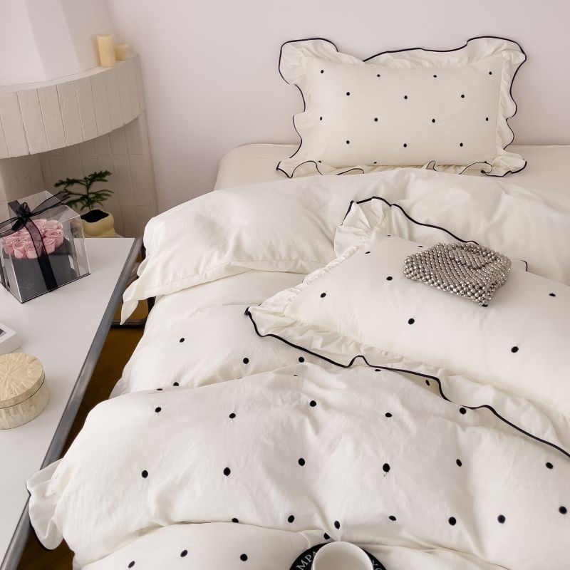 Simple Washed Cotton Embroidered Quilt Cover Bedding Set