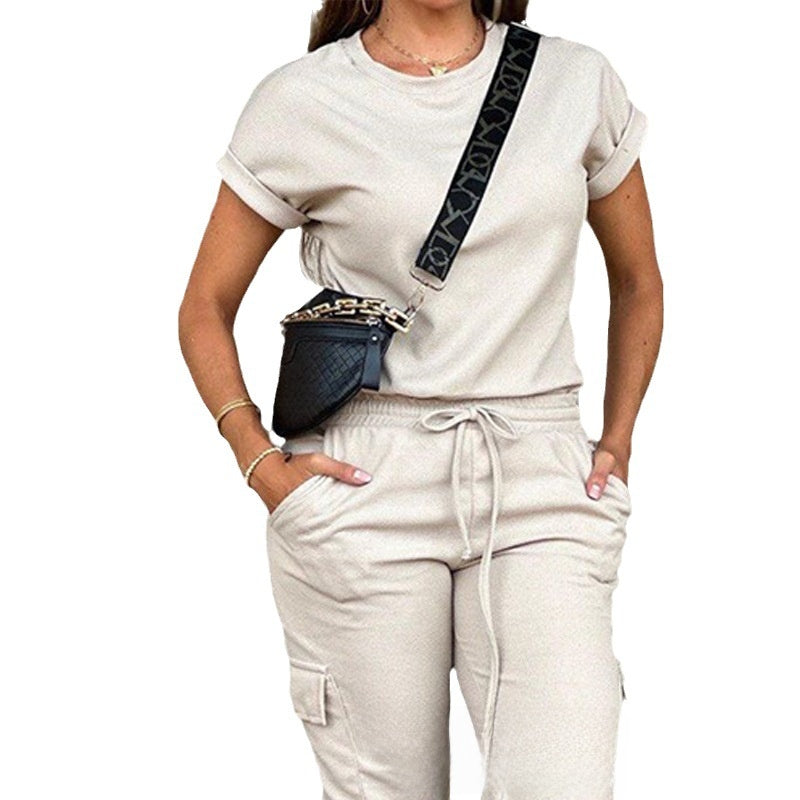 solid color round neck top multi-pocket pants suit, Autumn / Winter Collection