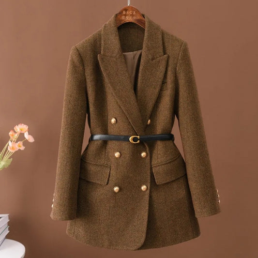 The suit jacket is made of wool, Autumn / Winter Collection