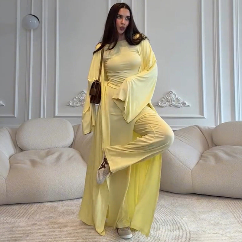Casual long-sleeved coat, T-shirt, and pants