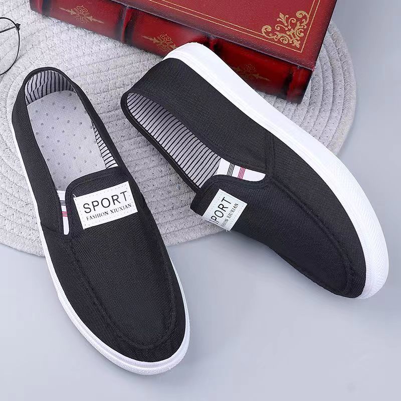 Anti-slip wear-resistant and low-top shoes