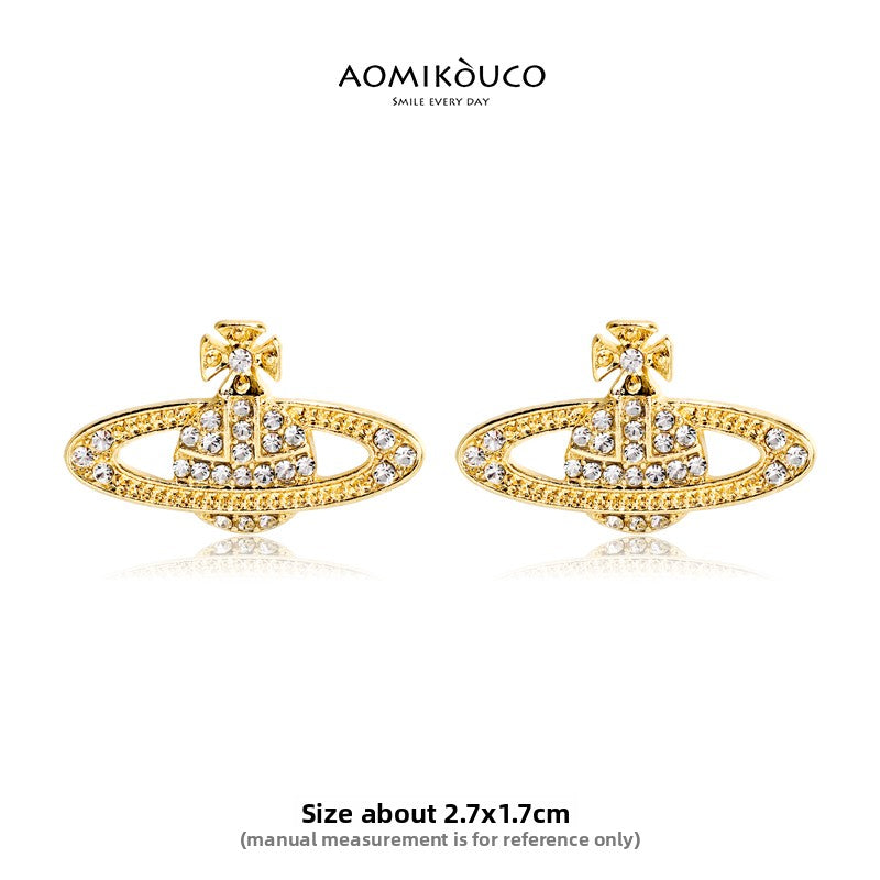 Luxusní a elegantní náušnice s diamanty 