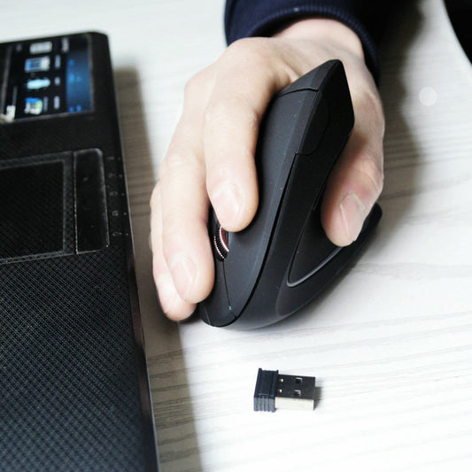 Ergonomic vertical wireless mouse, Tech & Electronics / Phone / Tablets & AirPods