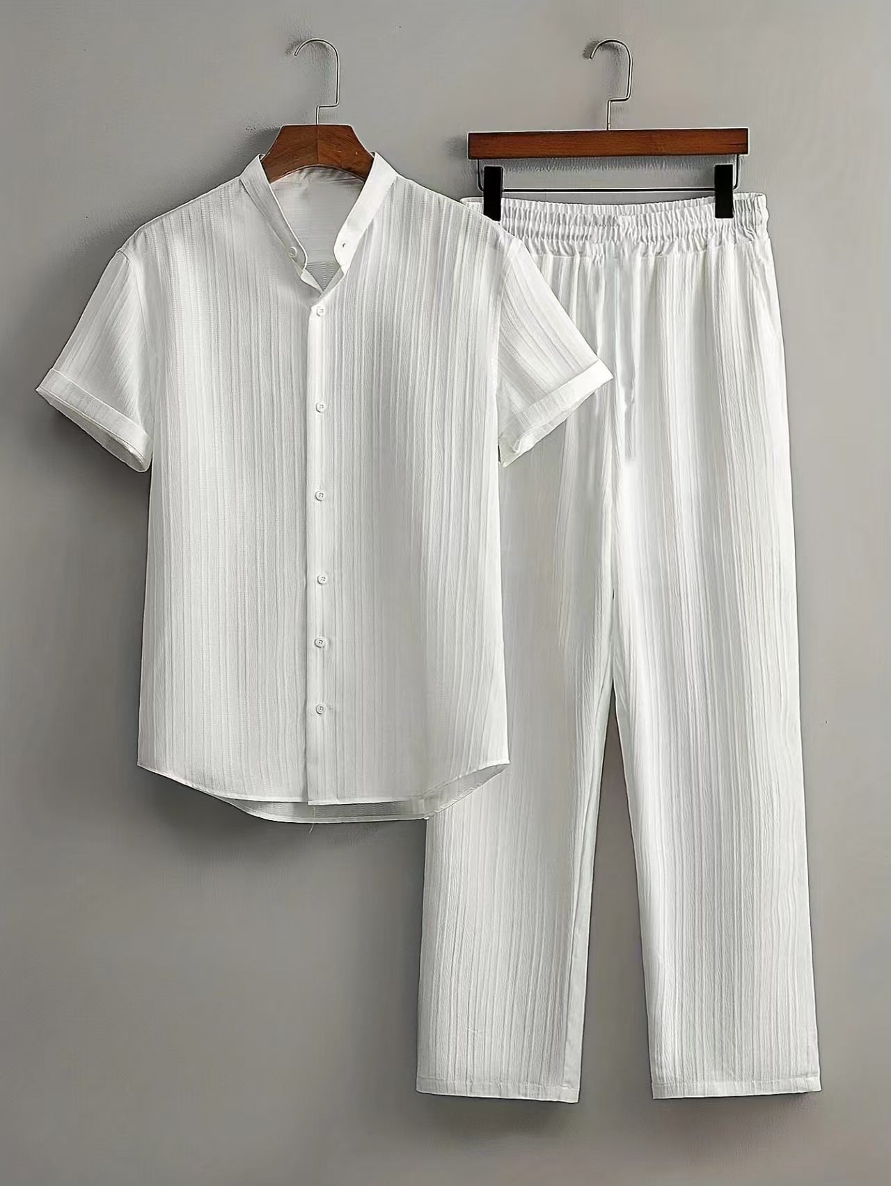 Men's casual short-sleeved suit set (two pieces)