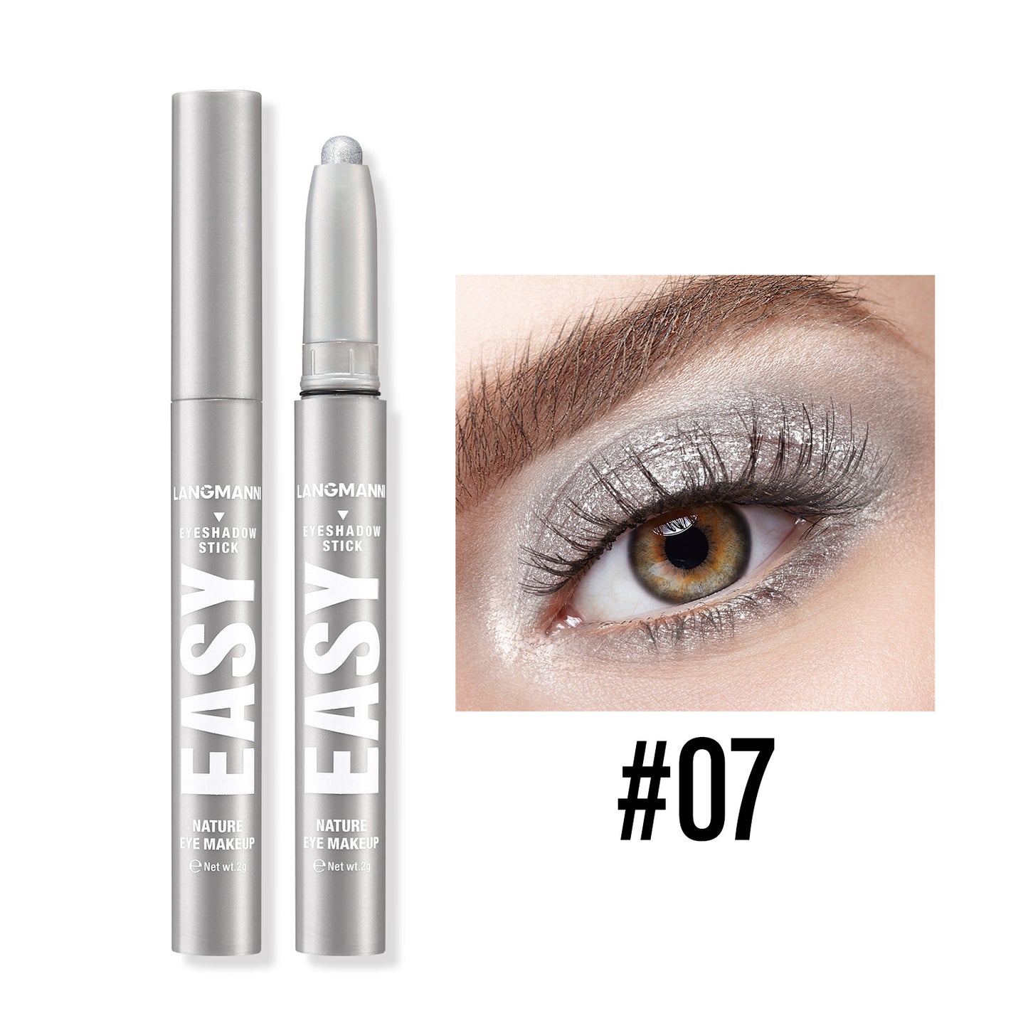 Blending eyeshadow brush